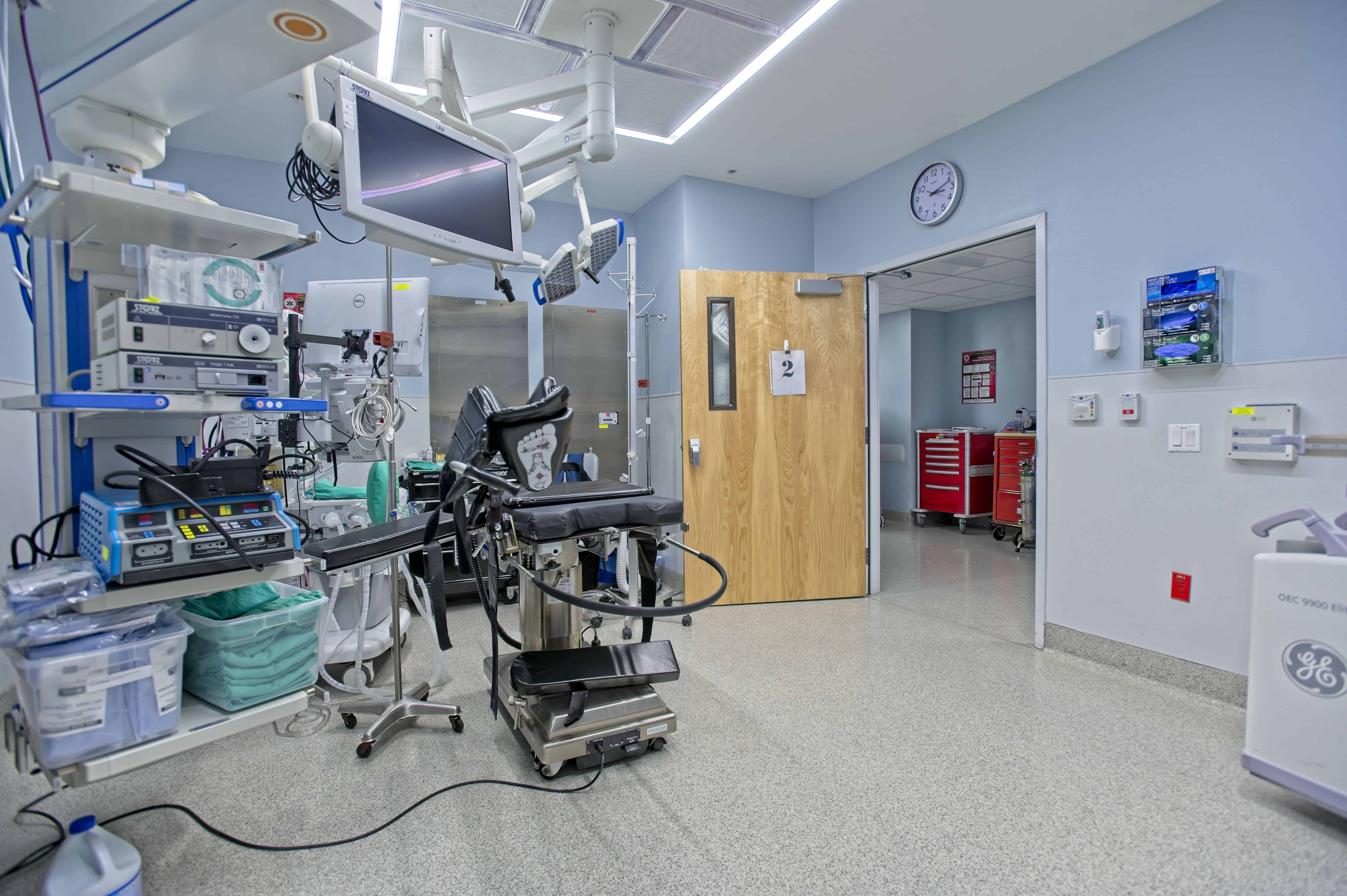 Riverwalk Ambulatory Surgery Center - ZAA Architechure